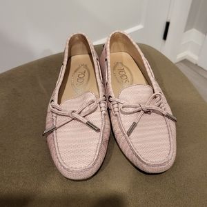 TOD'S Pink Driving Shoes / Loafers - Size 35.5